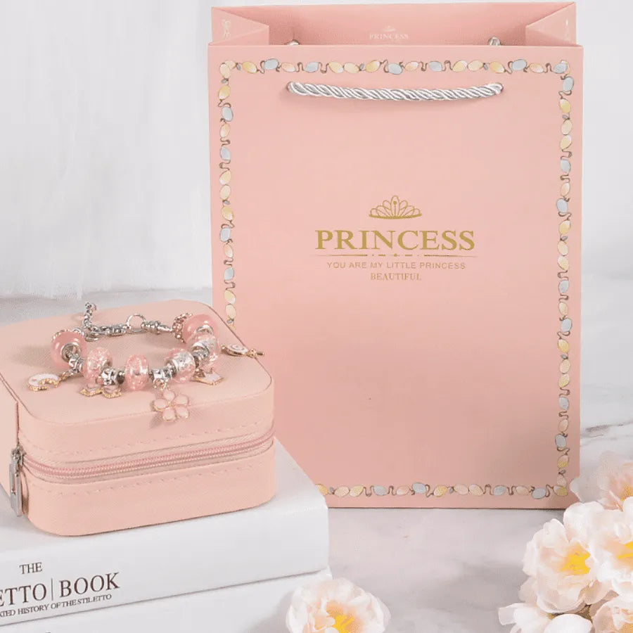 Pulseira Infantil com 64 berloques