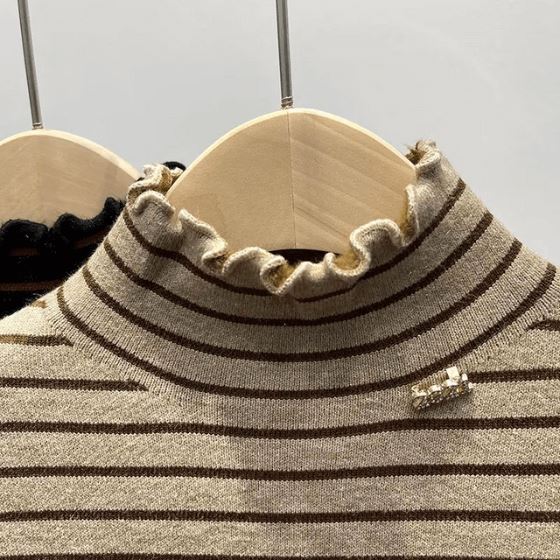 Suéter Feminino Siena Listrado Peluciado