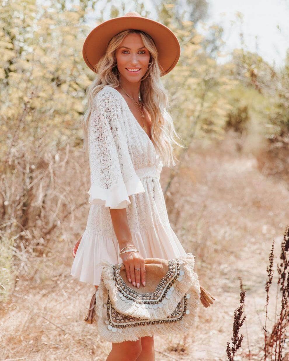 Vestido Lille Mini Renda Decote V Vestido EP01