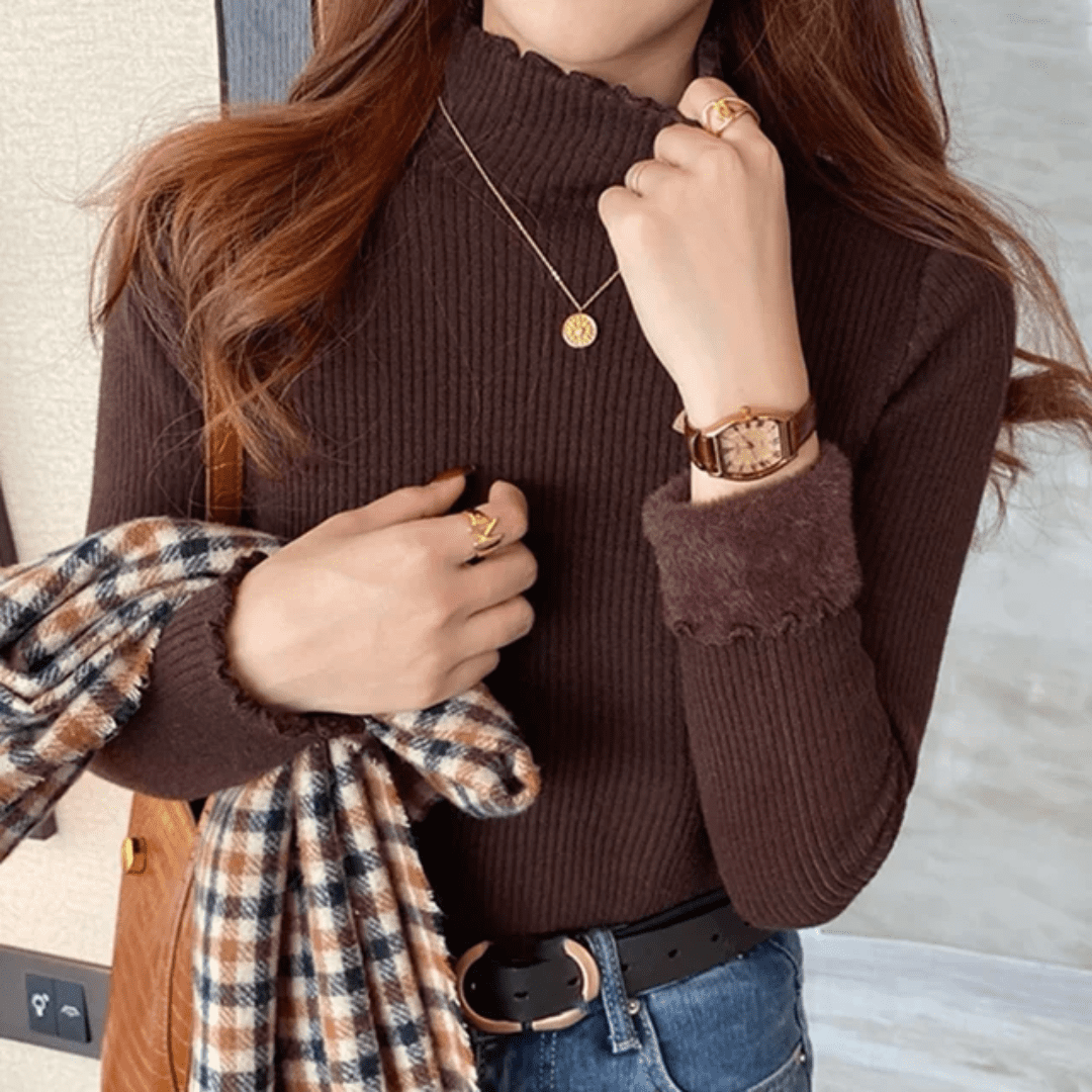 Blusa Cropped Canelada Térmica Gola Alta – Peluciada por Dentro